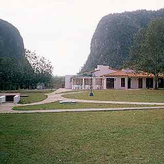 Hotel Dos Hermanas - Viñales